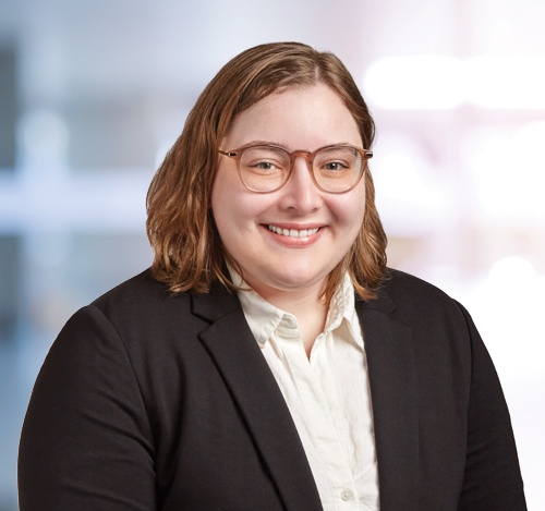 Lauren Schwark - Henson Efron Paralegal